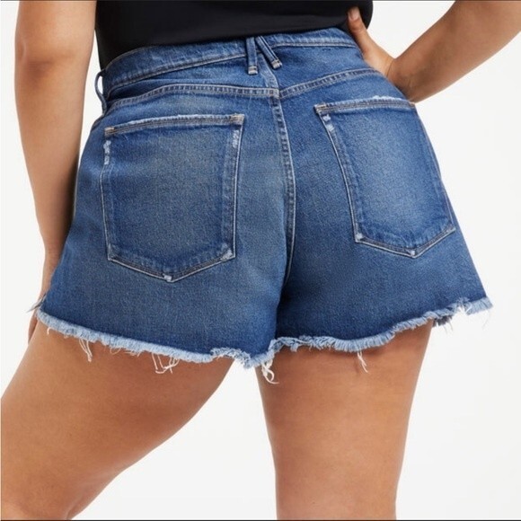 Good American Good 90’s High Waisted Denim Jean Frayed Cut Off Shorts Plus Sz 20 - Picture 3 of 13
